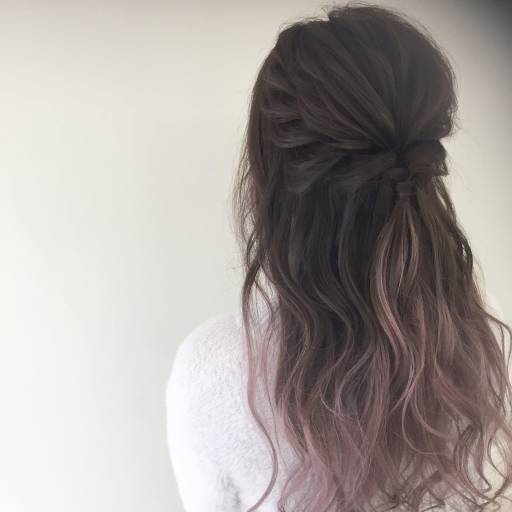 ヘアアレンジヘアスタイル  簡単ヘアアレンジ ヘアアレンジ 簡単アレンジ ウェーブ 透明感