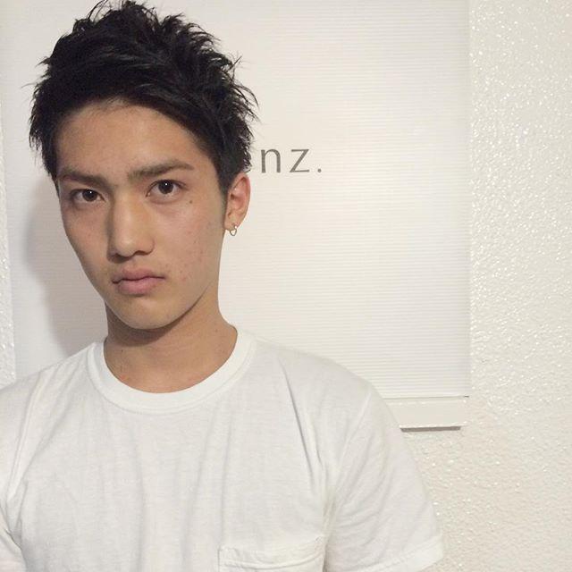 ミディアムヘアスタイル  外国人 外国人風カラー 外国人風ハイライト 外国人風ウェーブ 外国人風ヘアカラー かっこいい 大人かわいい 透明感 透明感カラー 大人気 トレンドヘア 2018年 前髪かきあげ 束感前髪 斜め前髪 表参道 外ハネ