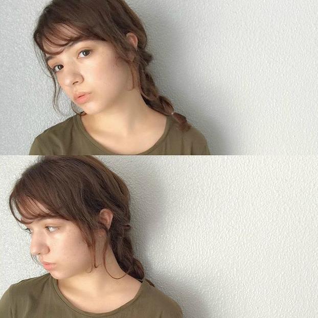 ロングヘアスタイル  Neon by Newton シースルーバング 無造作 黒髪 透明感 アッシュ ロングヘア ダークアッシュ 東京美容室 ヘアサロン ヘアスタイル 国分寺 ヘアカラー ゆる巻き 前髪 ぱっつん前髪 ぱっつん