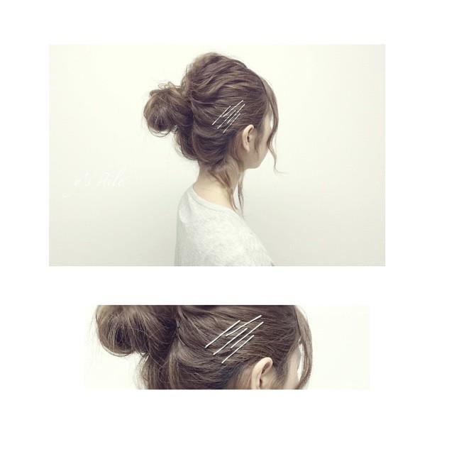 ミディアムヘアスタイル  UniQue 札幌 海外スナップ 透明感 3Dカラー クール アッシュ ウェーブ ラフ 外国人風 センターパート