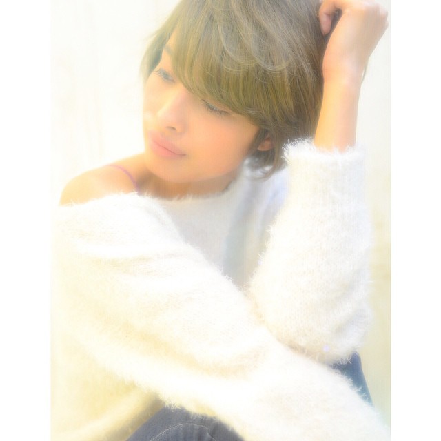 ショートヘアスタイル  阿部吉晃 アッシュ ナチュラル おフェロ ゆるふわ モテ 愛され 表参道 原宿