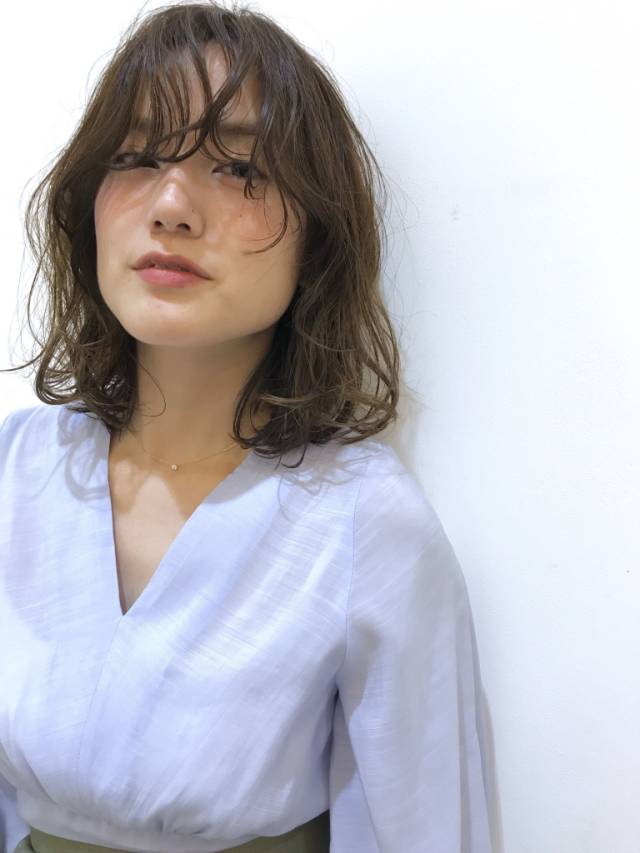 ヘアアレンジヘアスタイル  畑田萌 ナチュラル 透明感 代官山 中目黒 外国人風 roma