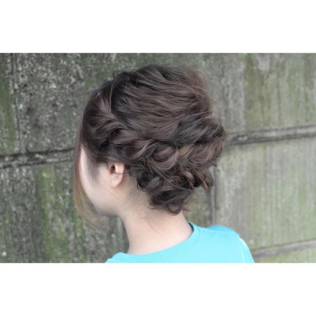 ヘアアレンジヘアスタイル