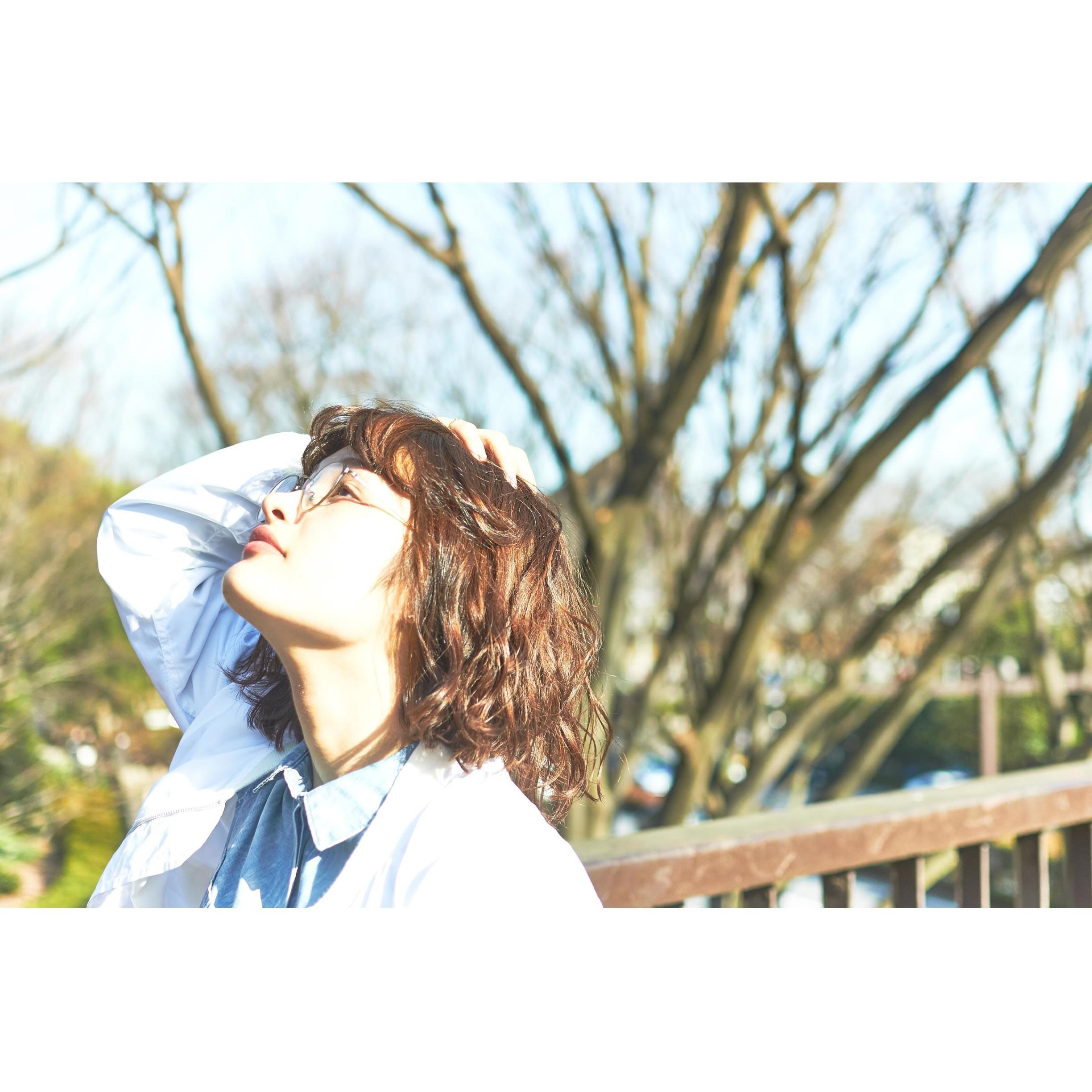 ボブヘアスタイル  beyond 切りっぱなしボブ シースルーバング 無造作 透け感ボブ 大人ボブ 大人 ロブ 色っぽヘア うざバング 外はね