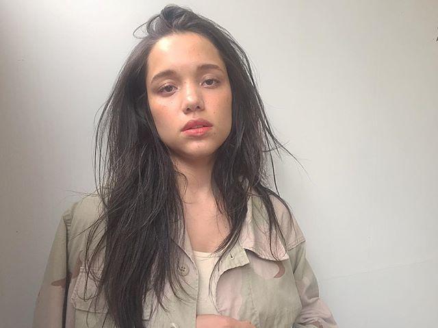 ロングヘアスタイル