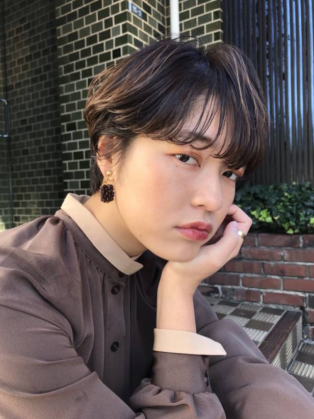 ボブヘアスタイル  LOREN