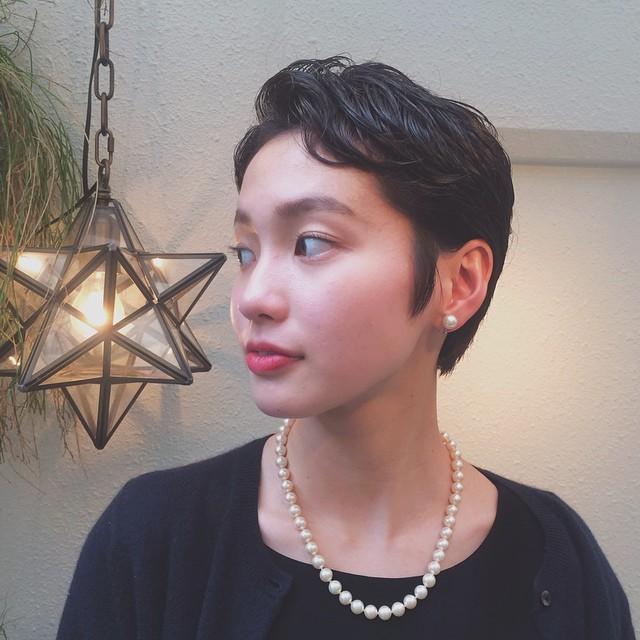 ボブヘアスタイル  畑田萌 くせ毛風 眉上バング ショートバング ナチュラル 代官山 中目黒 roma