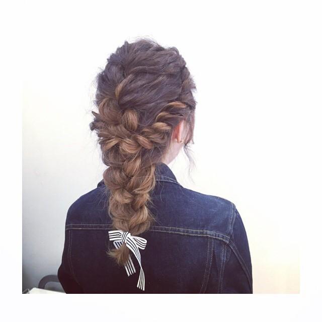 ロングヘアスタイル  BURNEY FIELDS