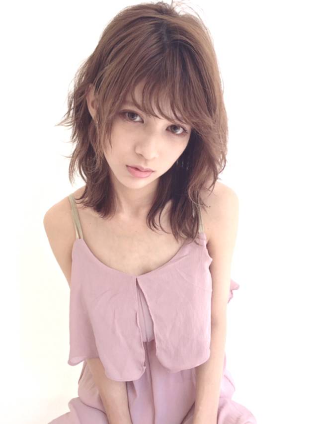 ショートヘアスタイル  高田亮助 ショートバング 眉上バング ナチュラル カラー 福岡 大名 kchiara