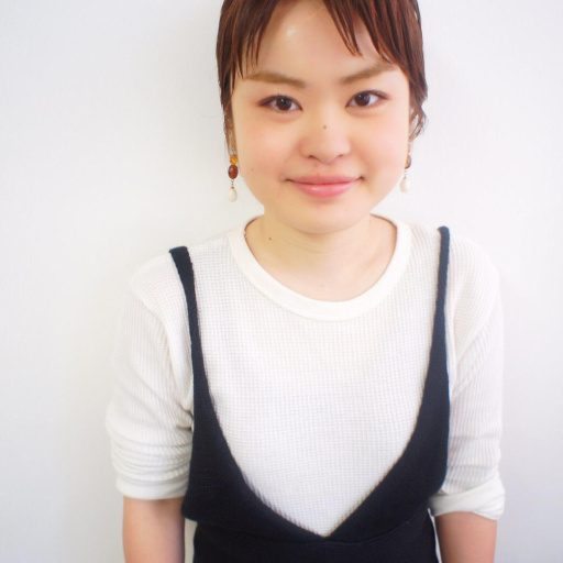 中牧 亜弥