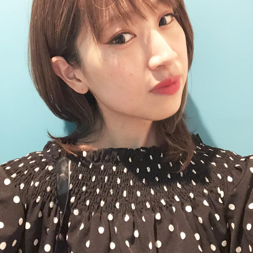 小林 世奈