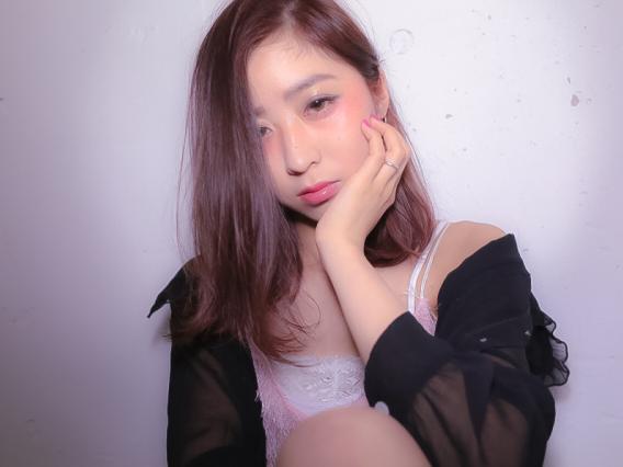 ミディアムヘアスタイル  ピンク ラベンダーカラー ボブ ロングボブ ロブ おフェロ おフェロメイク ダークトーン 透明感カラー 透明感 blue faces