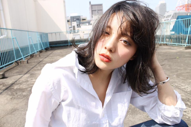 ショートヘアスタイル  Coast 無造作 外国人風 ラフ 外ハネ アンニュイ 透明感 うざバング アッシュ
