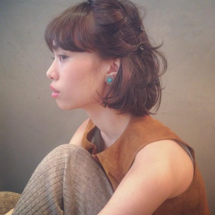 ２０代・３０代におすすめ♡オフィスになじむ「簡単ヘアアレンジ」