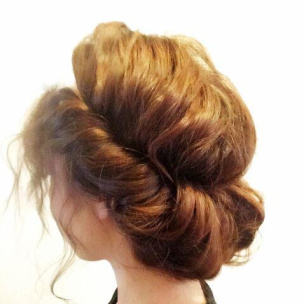 ギブソンタック・くるりんぱ・シニヨンで夏完璧♡まとめ髪＆アップヘアアレンジの作り方3選