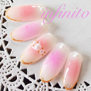 セルフで簡単「チークネイル」の作り方！100均チップでおフェロデザイン♡