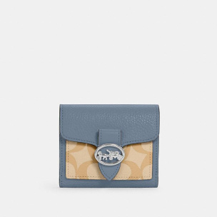 コーチ(COACH)が似合う年齢層とは？評判やおすすめアイテムも