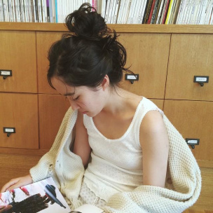 ぼわっと広がる梅雨ヘアも可愛く。不器用さんも安心ヘアアレンジ♡