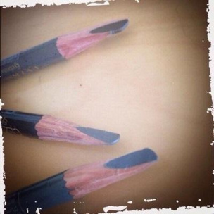 「リアル眉」を作るメイクのコツ！ナチュ眉に仕上げるアイブロウコスメの選び方