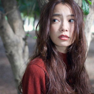 タートルネックに似合う髪型♡大人可愛くハイネックを着こなす！