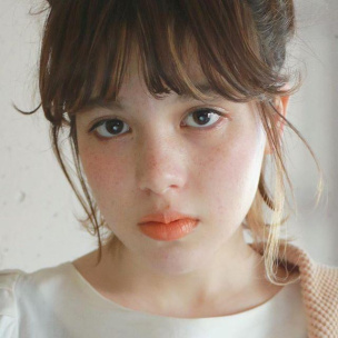 「オレンジリップ」がいいみたい。おすすめ色つきリップ・口紅7選