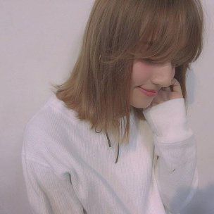「外ハネ前髪」の簡単な作り方。伸ばしかけ前髪でもできる巻き方をマスター♡