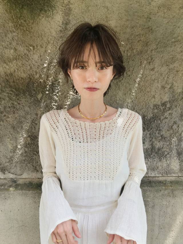 ロングヘアスタイル  LAURUN