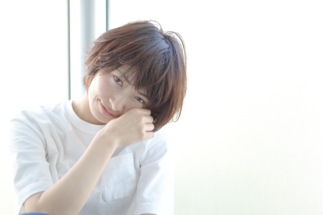 ミディアムヘアスタイル  ラフ 無造作 透明感 アッシュ BALLOON HAIR