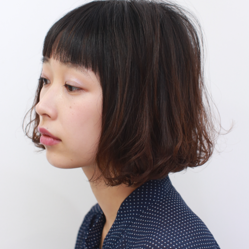 ボブヘアスタイル  FELICITA ひばりヶ丘 FELICITA フェリチタ ひばりヶ丘 ボブ ニュアンス ニュアンスボブ アンニュイ 切りっぱなしボブ 外ハネ 外ハネボブ 外ハネパーマ パーマ ドット ドット柄 ドット柄ブラウス