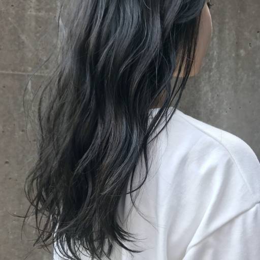 セミロングヘアスタイル  CORNER 黒髪 アッシュ 透明感 グレージュ 赤味除去