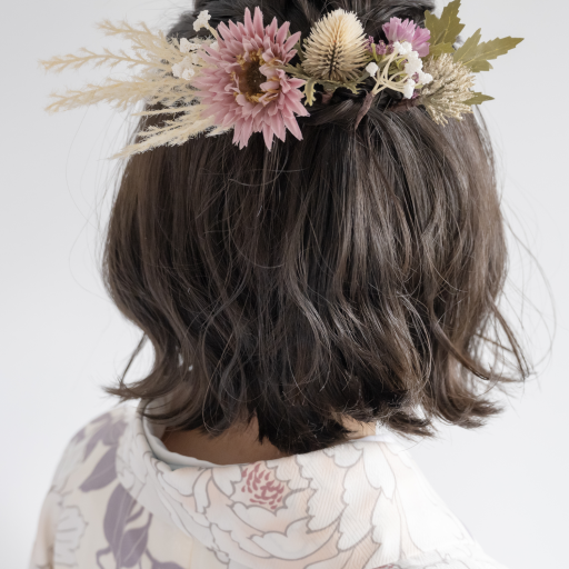ヘアアレンジヘアスタイル  ヘアーサロン　Loufreasy（ラフリジー） ボブ ショートボブ ボブアレンジ 切りっぱなしボブ 外はねボブ 外ハネボブ 黒髪ボブ ヘアアレンジ ヘアセット 袴 卒業式 成人式 振袖 和装アレンジ 和装ヘア 和装 外はね