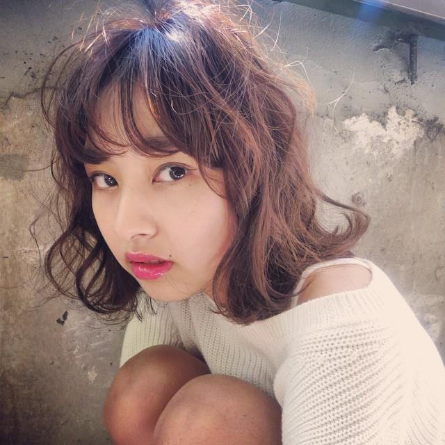 ミディアムヘアスタイル  田中 祐仁郎 ナチュラル 透明感 ラフ Tシャツ 渋谷 FRAGMENT
