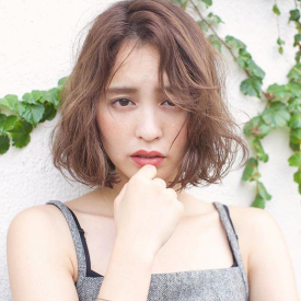 面長さんにおすすめ！「前髪」でスッキリ小顔美人に魅せるヘアスタイル♡
