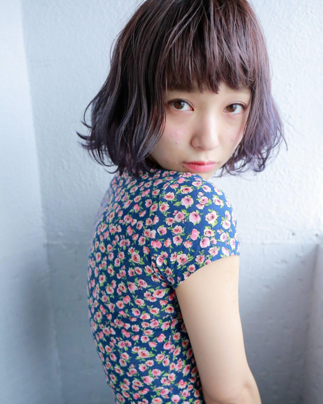 ミディアムヘアスタイル  MEIMU ロブ 外国人風 透明感 ダークトーン 無造作 ラフ 束感 セミウェット カジュアル 白T ライダース レザージャケット 原宿