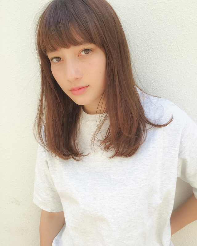 ロングヘアスタイル  LAURUN