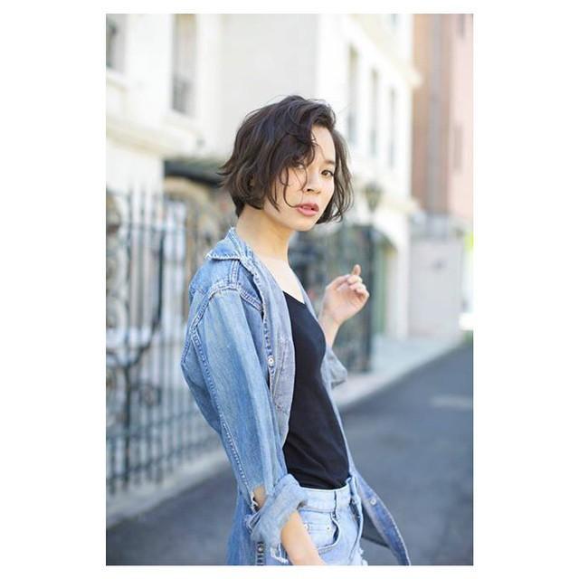 ミディアムヘアスタイル  people