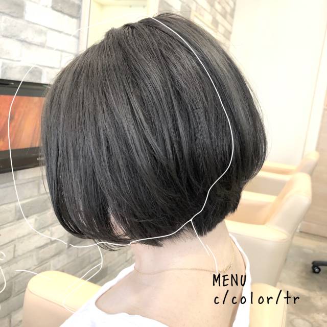 ショートヘアスタイル  vicca 青山 前髪 グレージュ 透明感 vicca萩原