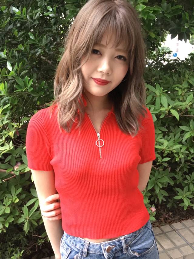 ボブヘアスタイル  CORNER ピンク ピンクベージュ ホワイトカラー ブリーチ ボブ