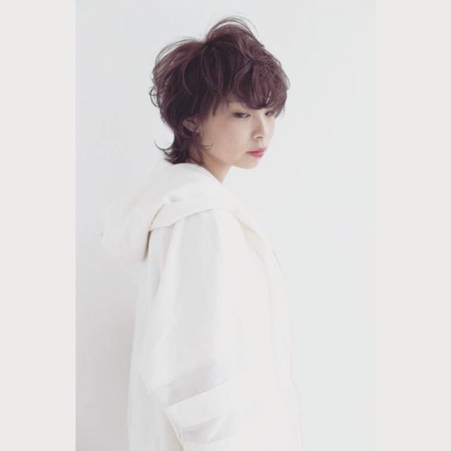 ショートヘアスタイル  CORNER アッシュ ブリーチ グレージュ ベージュ アッシュベージュ
