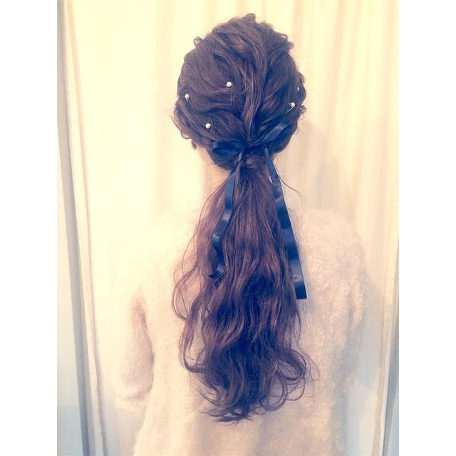 ミディアムヘアスタイル  鈴木茜 くせ毛風 ナチュラル ショートバング 眉上バング 透明感 外国人風 無造作 ラフ 中目黒 代官山 roma