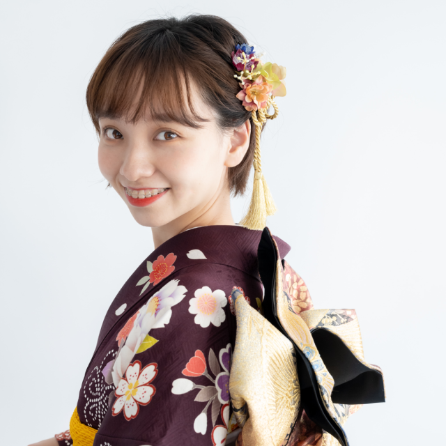 ヘアアレンジヘアスタイル  ヘアーサロン　Loufreasy（ラフリジー） ベリーショート ショートアレンジ ショートマッシュ ショートボブ ショートヘア ハンサムショート #マッシュショート ヘアセット サイドアレンジ 成人式 前撮り 振袖 着物 着物アレンジ 和装 和装アレンジ 和装ヘア