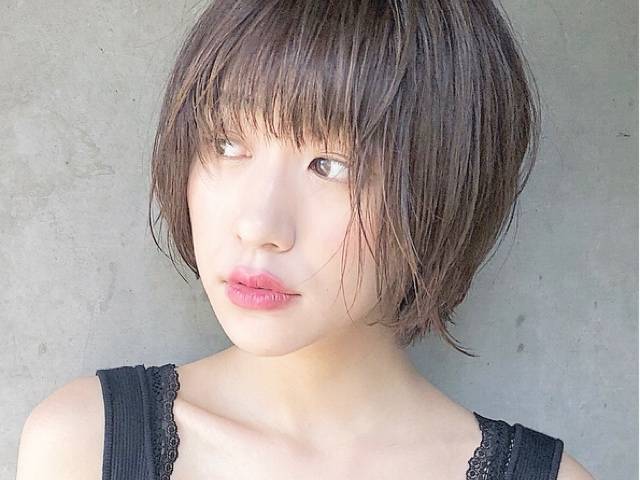 ロングヘアスタイル  stand