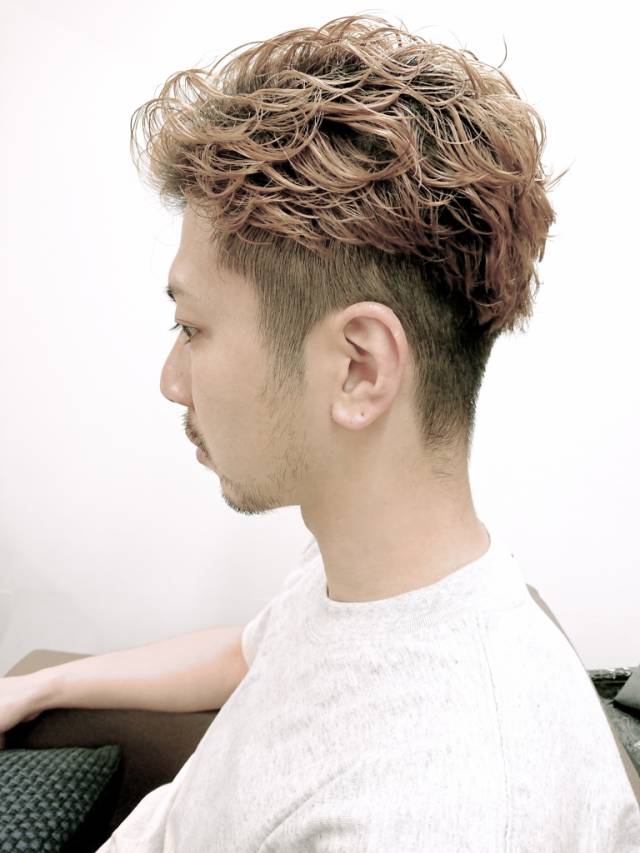 メンズのショートヘアスタイル  HAIR DERA'S ツーブロ 銀座 パーマ バリカン インスタグラム
