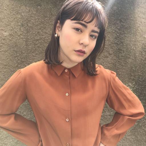 ミディアムヘアスタイル  Heartim 代官山店 シースルーバング 外国人風 外ハネ アンニュイ ウェット アッシュ 艶 束感 ファッジ 春 FUDGE 抜け感 ヨーロッパ 前髪 束間前髪 ビンテージ レトロ タイト オレンジ