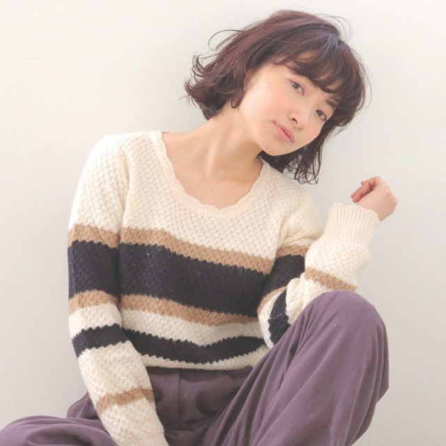 セミロングヘアスタイル  carlm 外国人風 無造作 ラフ アンニュイ 透明感 大人可愛い 春スタイル 今泉美容室 春ヘア 福岡美容室 グレーベージュ シースルーカラー 外国人風カラー グレージュカラー レイヤースタイル