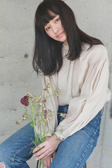 セミロングヘアスタイル  LOAVE AOYAMA