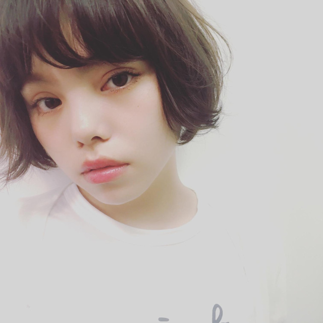 ボブヘアスタイル  ボブ ショートボブ ニュアンスボブ 柔らかボブ ボブパーマ 外ハネボブ 黒髪ボブ 前髪 前髪パーマ 束感前髪 ウエット 少しウエット GARDEN omotesando