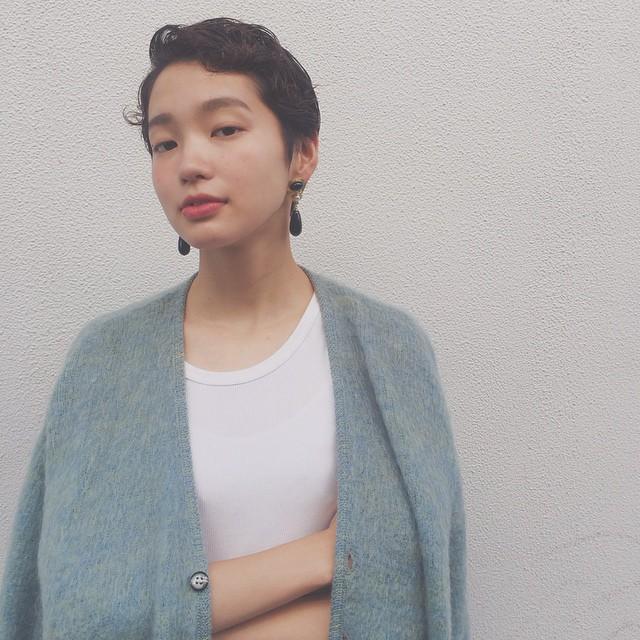 ショートヘアスタイル  畑田萌 ダークトーン ナチュラル 透明感 ベリーショート 代官山 中目黒 roma