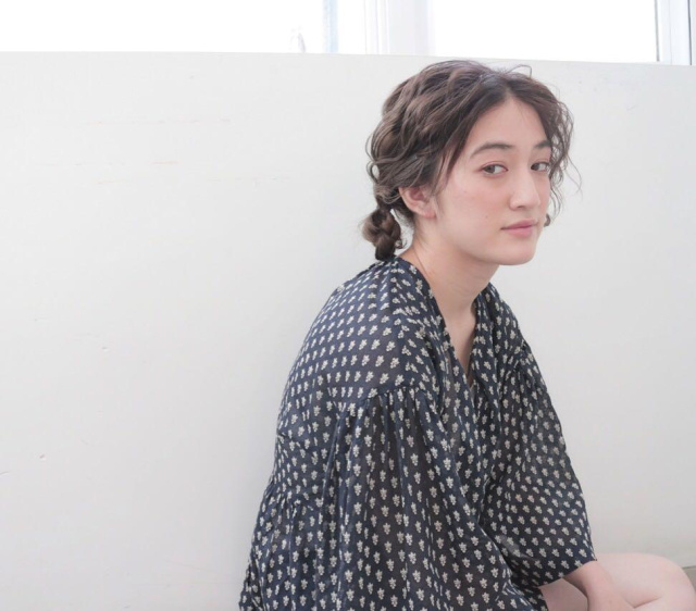 メンズのショートヘアスタイル  menshair #cool #fashion #cut #ヘアー #nora #かっこいい ウェットスタイル ファッション クール ウェット感 メンズカット ツーブロック 黒髪 表参道 ニュアンスパーマ 簡単スタイリング メンズパーマ