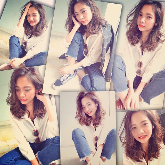 セミロングヘアスタイル  山崎浩 セミディ かきあげバング ヘルシー 赤リップ デニム デニムオンデニム 白シャツ スニーカー 立川